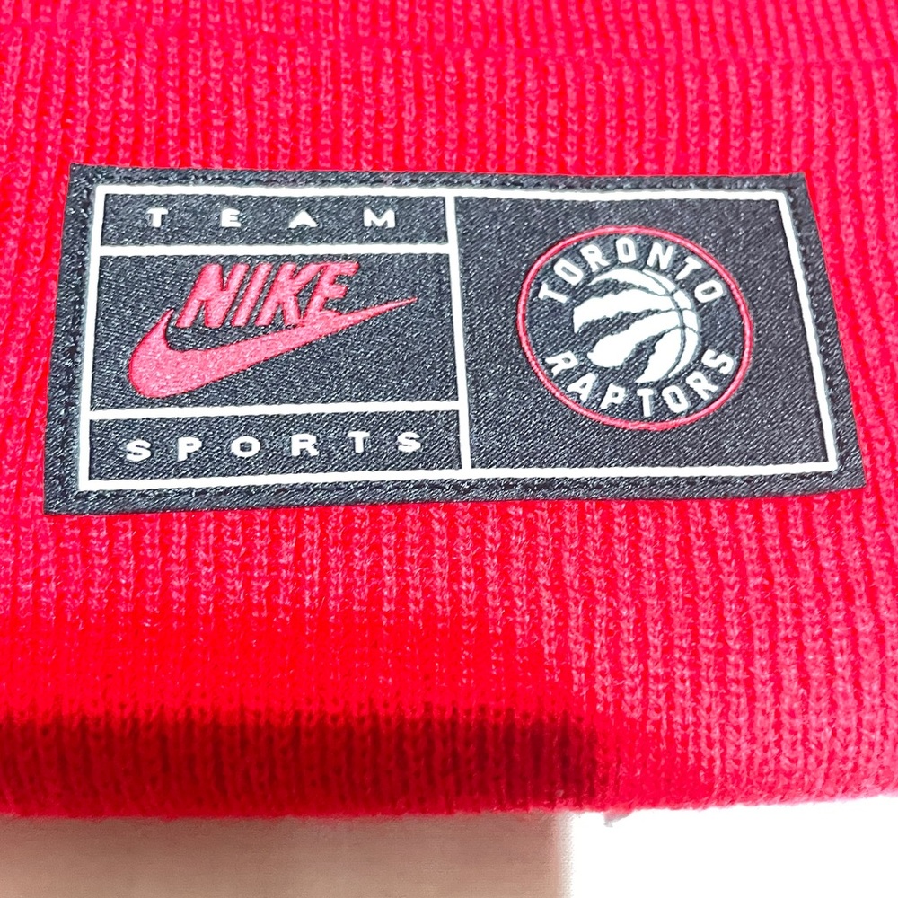 Nike Raptors Team Beanie Red. - Picture 3 of 3